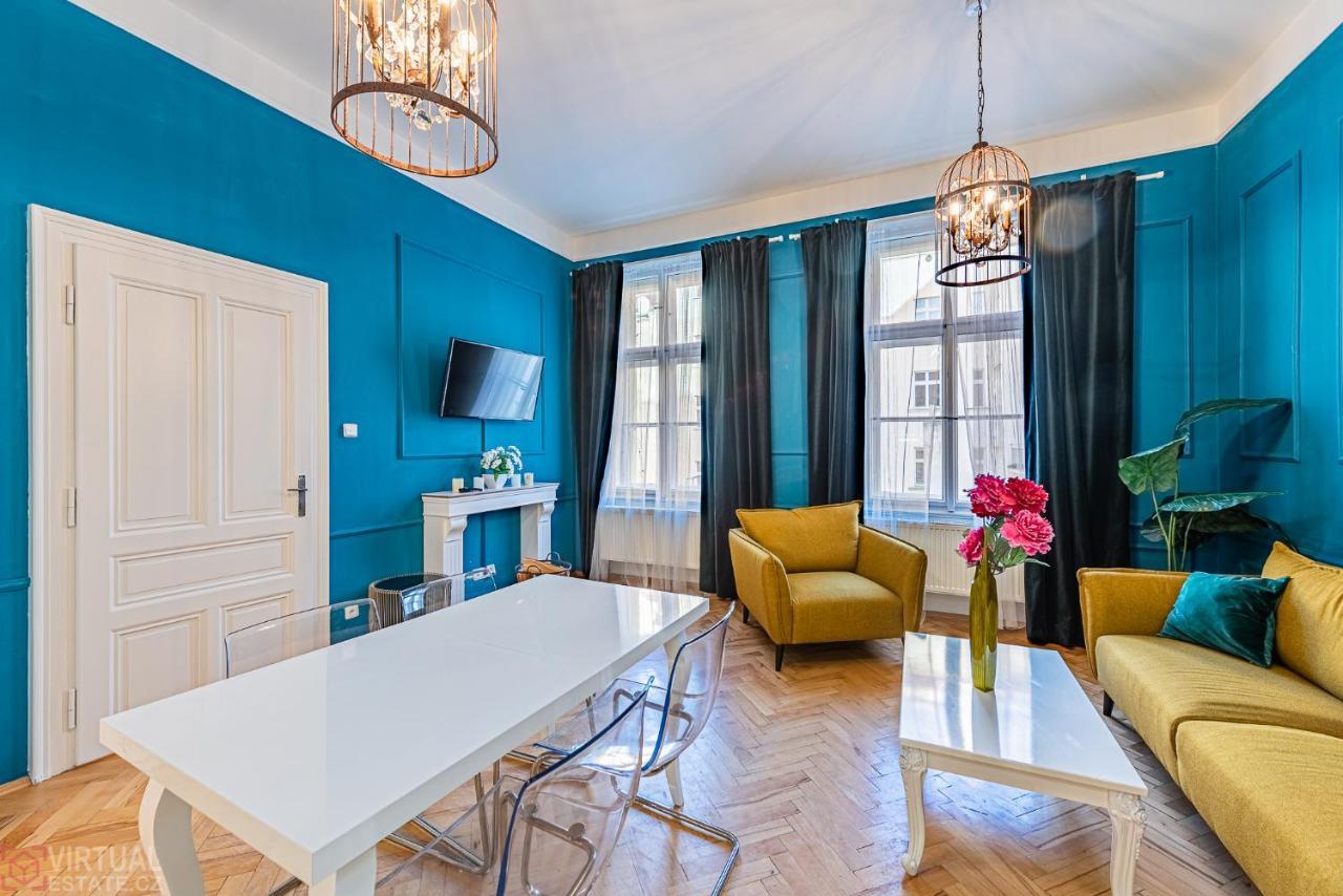 Colorful Wenceslas Square Apartment Πράγα Εξωτερικό φωτογραφία