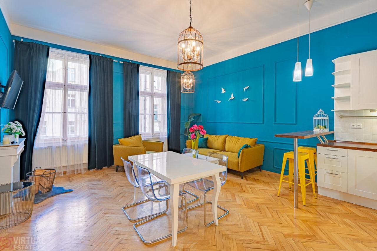 Colorful Wenceslas Square Apartment Πράγα Εξωτερικό φωτογραφία